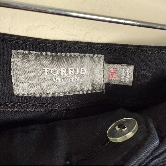 Torrid Black Comfort Flex Waistband Slim Taper Stretch Twill High-Rise Pant 20R - Picture 14 of 15